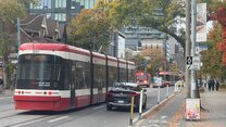 Streetcar, Car and Bicycle Lane Toronto
